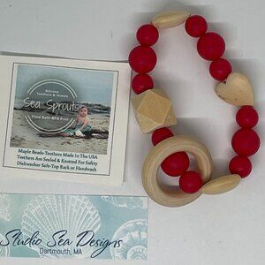 Beechwood Heart Beads & Silicone Beads Teether Bracelet-New!